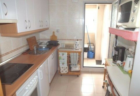 Middle Floor Apartment Torre del Mar Málaga - image 5
