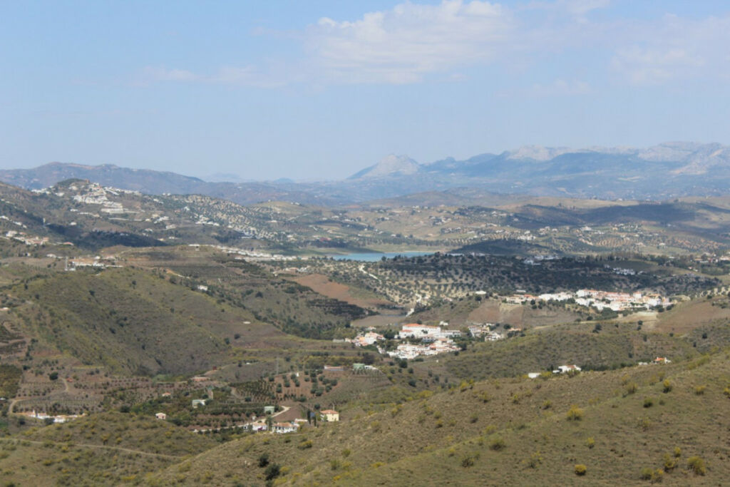 Finca - Cortijo Alcaucín Málaga - image 5