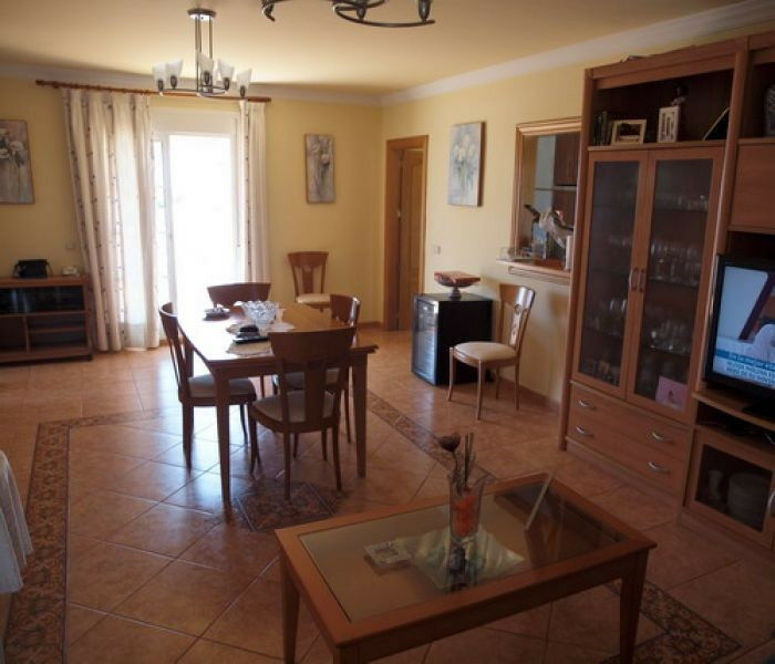 Detached Villa Benajarafe Málaga - image 5
