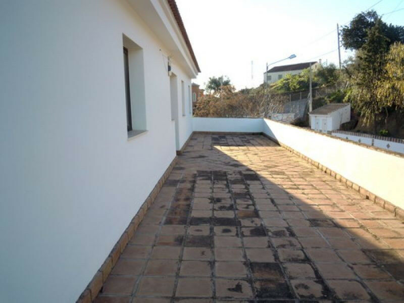 Detached Villa Los Romanes Málaga - image 5