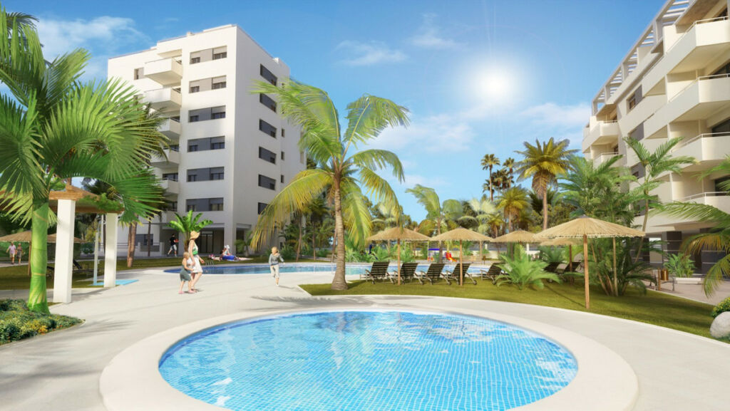 Middle Floor Apartment Torre del Mar Málaga - image 5