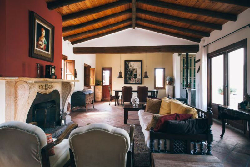Detached Villa Riogordo Málaga - image 5