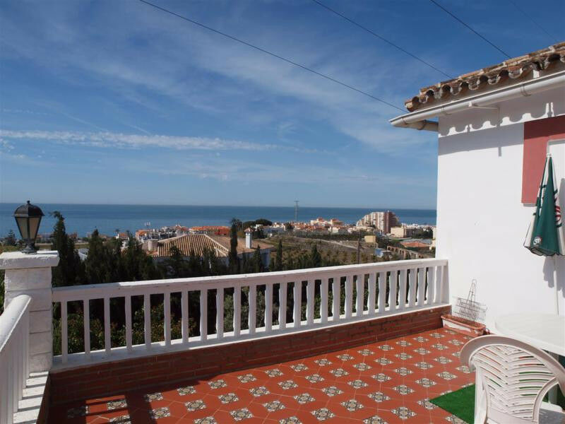 Detached Villa Mezquitilla Málaga - image 5