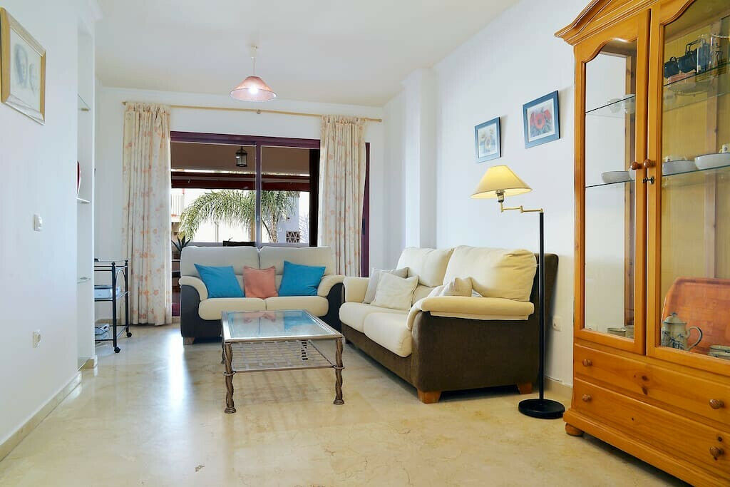 Ground Floor Apartment Casares Málaga - image 5