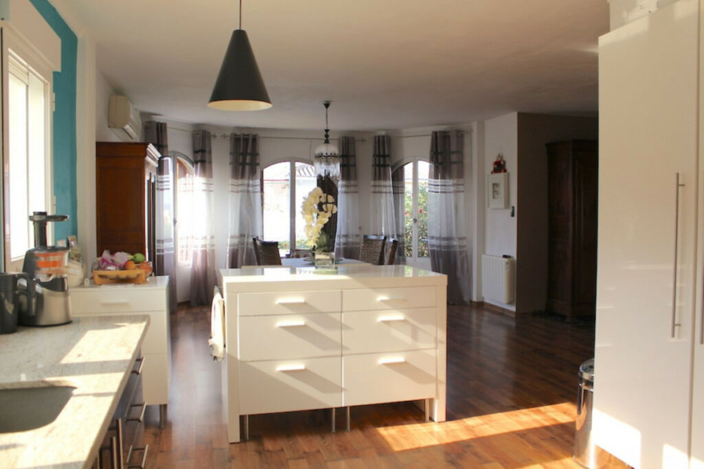 Detached Villa Vélez-Málaga Málaga - image 5