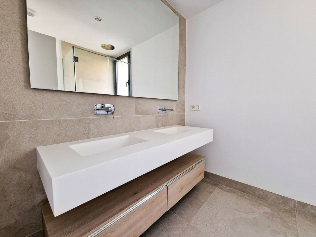 Penthouse Duplex Cabopino Málaga - image 11