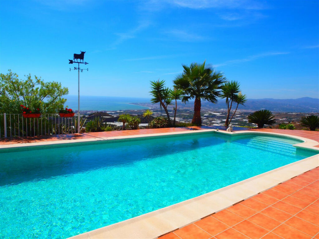 Detached Villa Algarrobo Málaga - image 5
