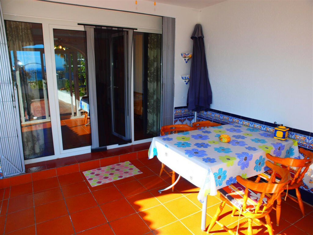 Detached Villa Almayate Málaga - image 5