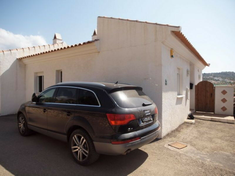 Townhouse Viñuela Málaga - image 5