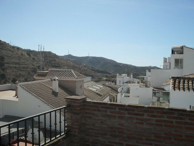 Townhouse Torrox Málaga - image 5