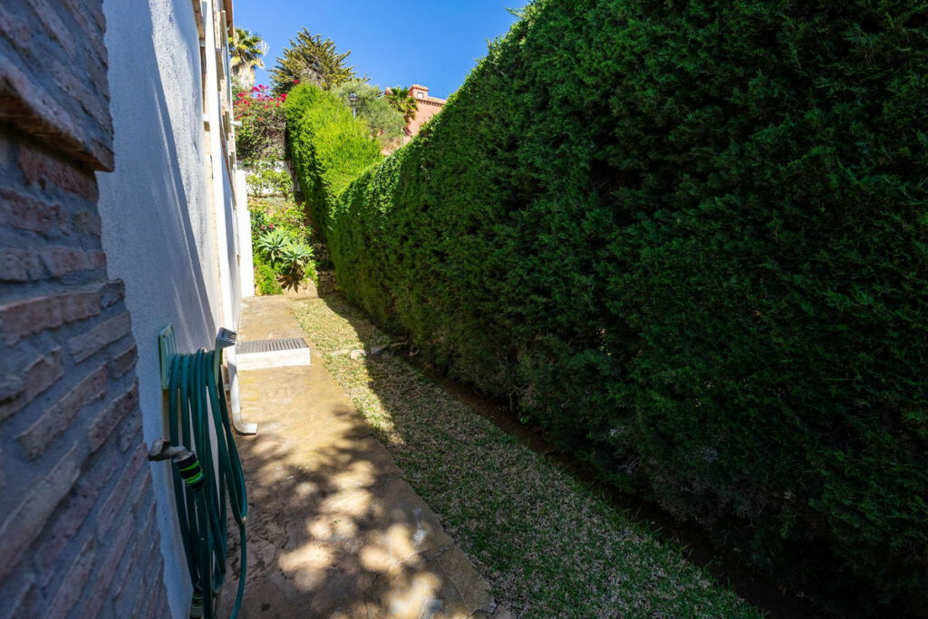 Detached Villa Mijas Málaga - image 50