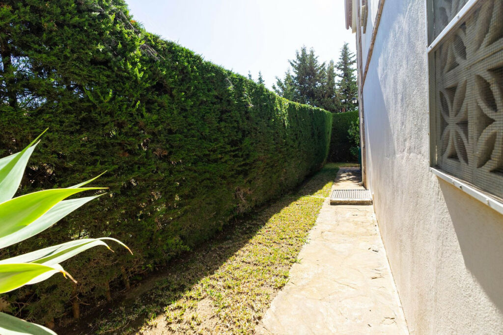 Detached Villa Mijas Málaga - image 51