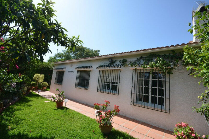 Detached Villa Macharaviaya Málaga - image 53