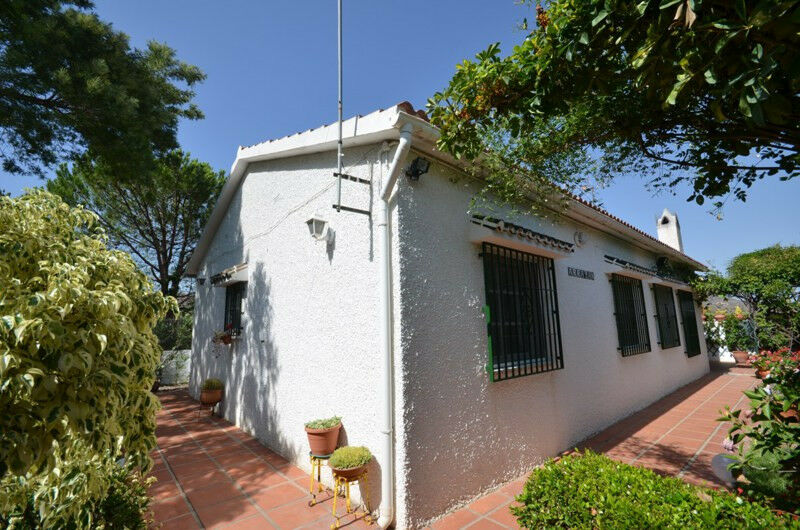 Detached Villa Macharaviaya Málaga - image 54