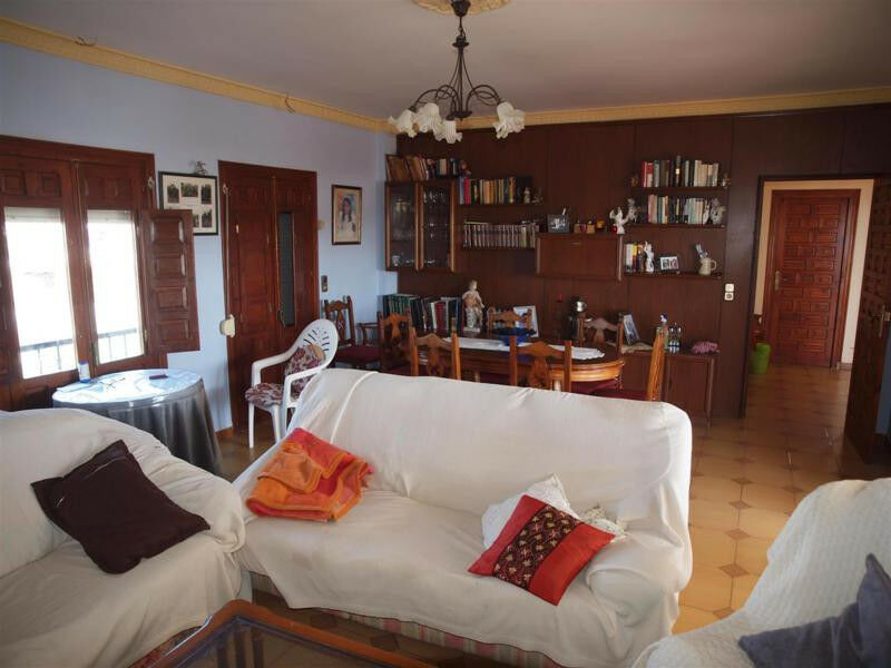 Detached Villa Mezquitilla Málaga - image 6