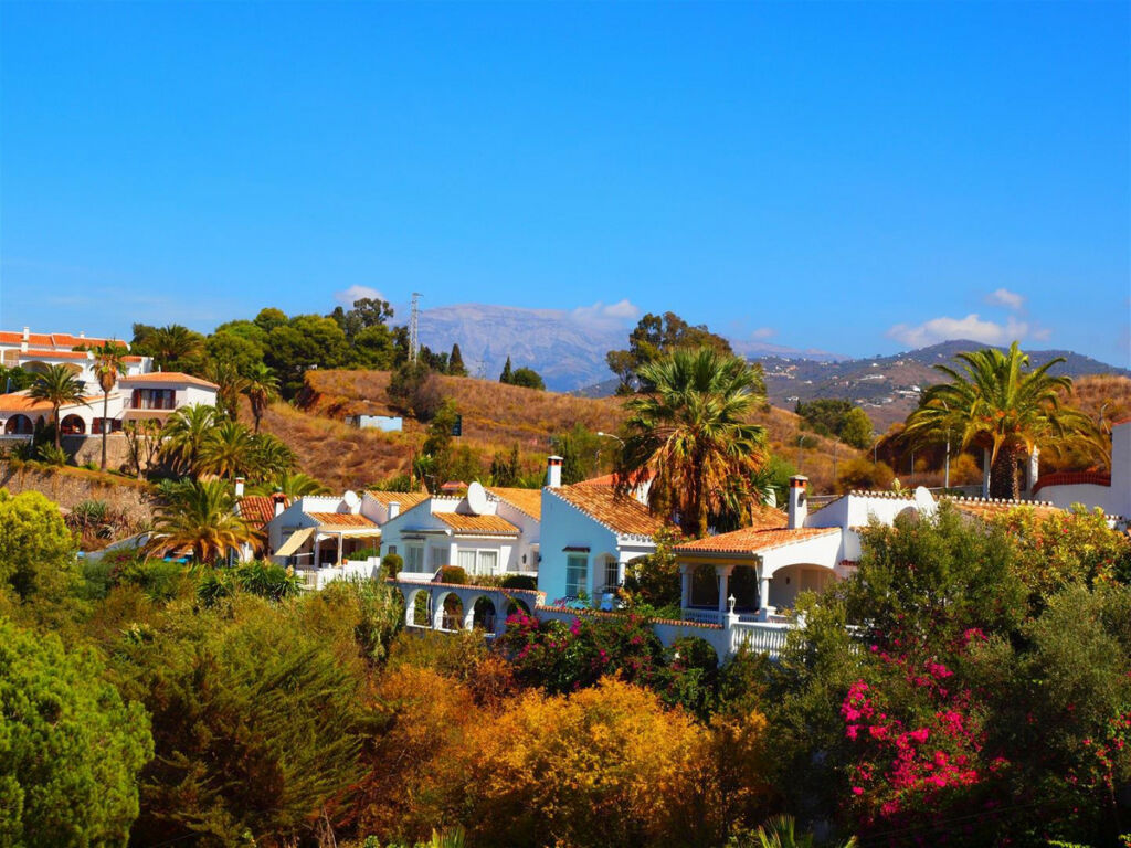 Detached Villa Caleta de Vélez Málaga - image 6
