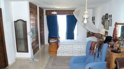 Detached Villa Benajarafe Málaga - image 6