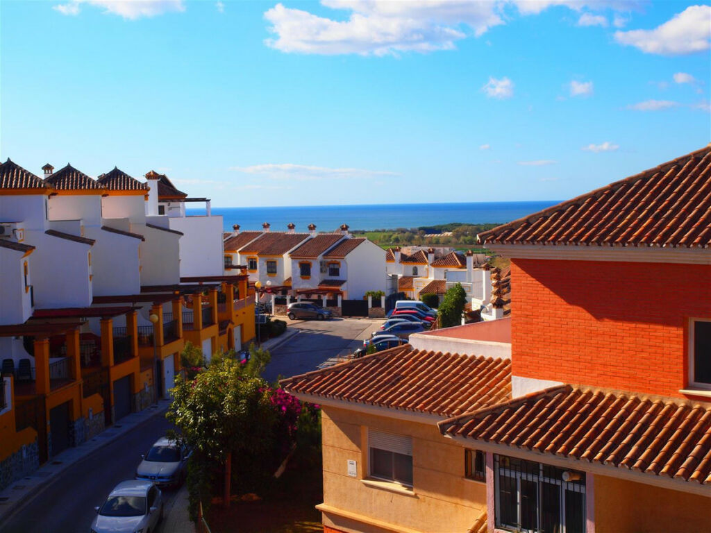 Semi-Detached House Torre del Mar Málaga - image 6