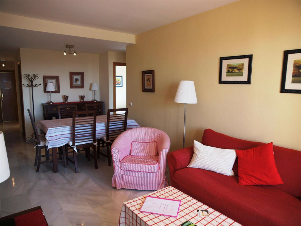 Middle Floor Apartment Caleta de Vélez Málaga - image 6