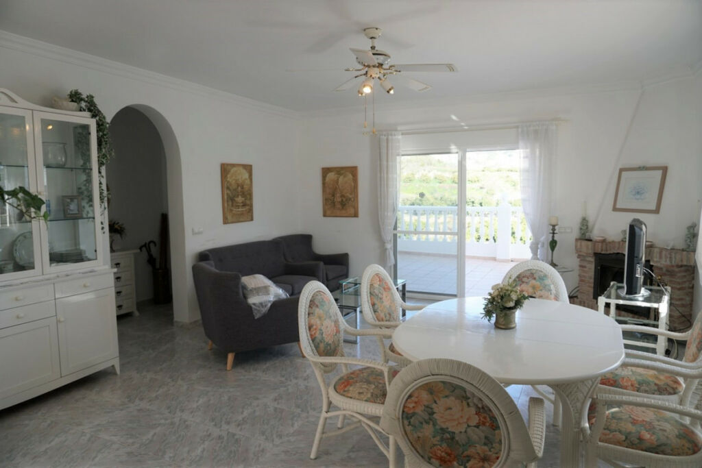 Detached Villa Nerja Málaga - image 6