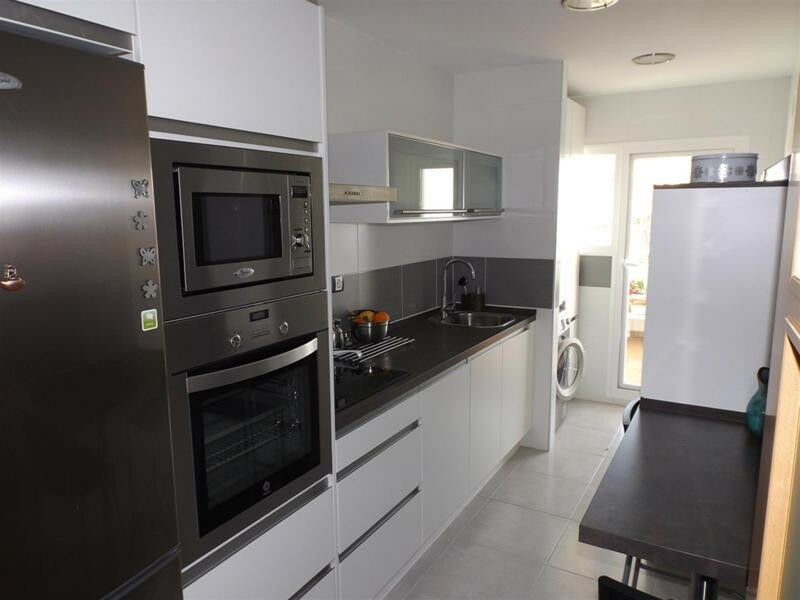 Middle Floor Apartment La Cala del Moral Málaga - image 6