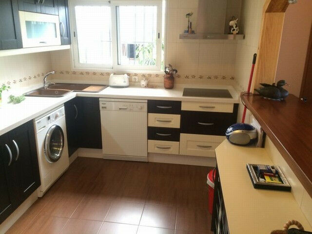 Ground Floor Apartment Maro Málaga - image 6