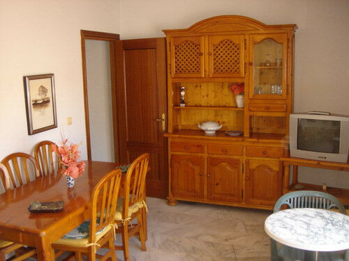 Middle Floor Apartment Mezquitilla Málaga - image 6