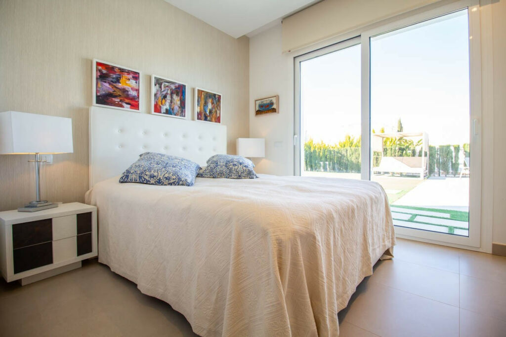 Detached Villa Las Colinas Golf Alicante - image 6