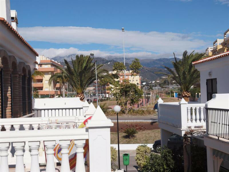 Townhouse Algarrobo Málaga - image 4