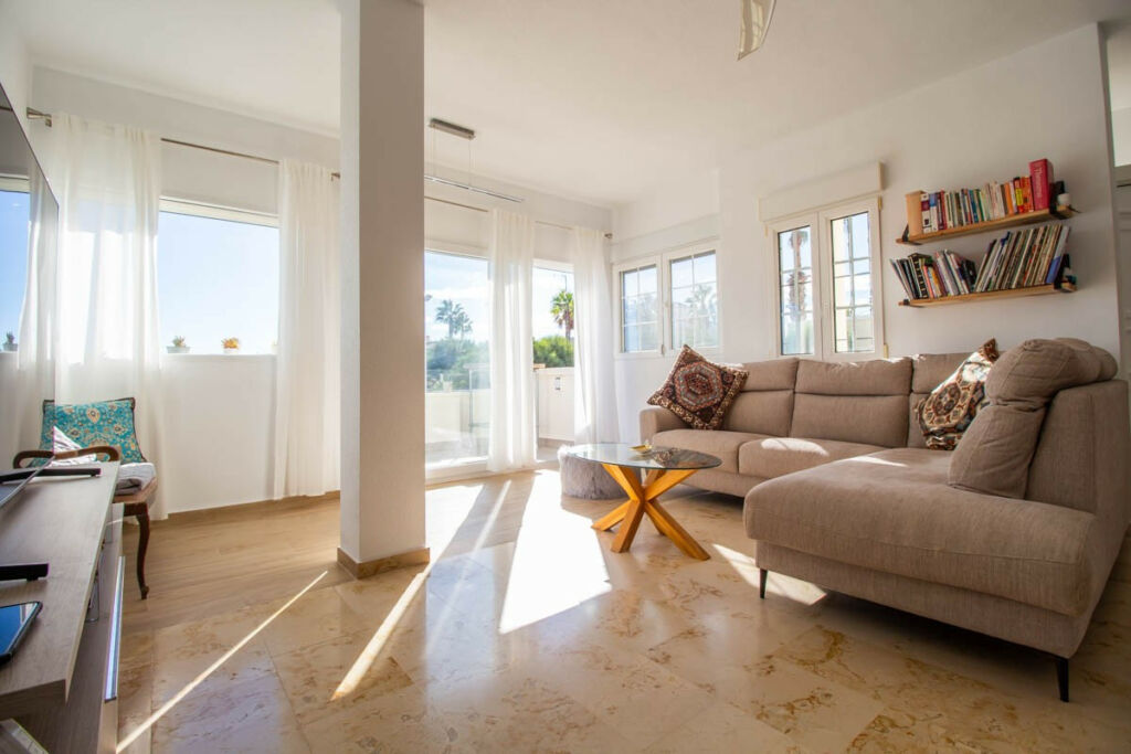 Detached Villa Las Ramblas Golf Alicante - image 6
