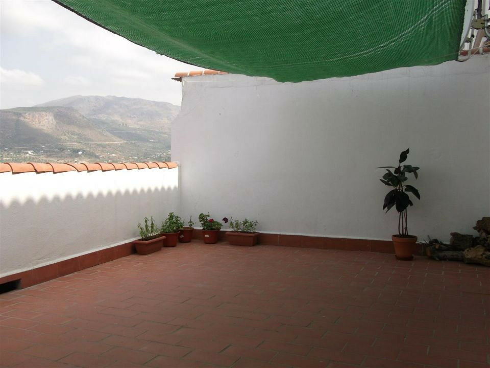 Semi-Detached House Alcaucín Málaga - image 6
