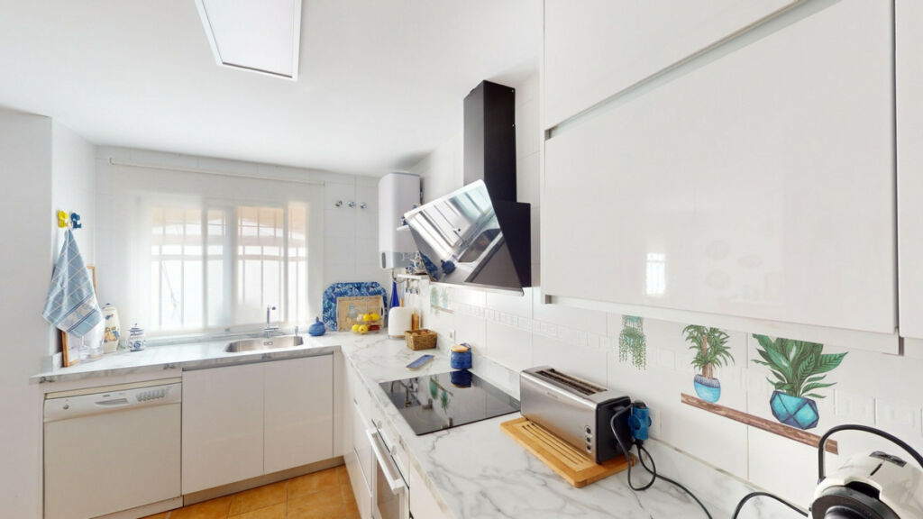 Semi-Detached House Almayate Málaga - image 6