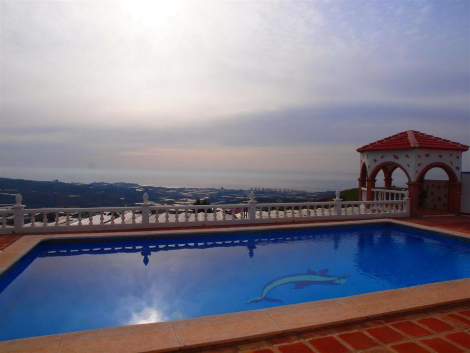 Detached Villa Algarrobo Málaga - image 6