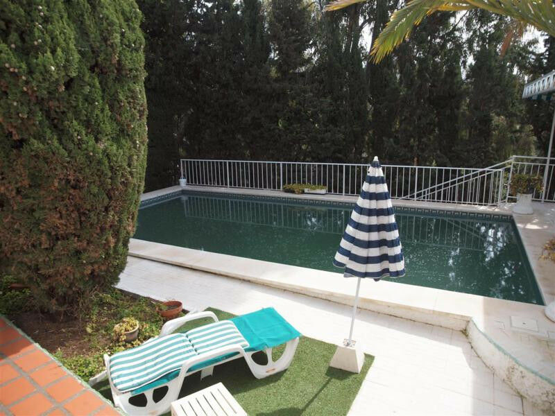 Detached Villa Benagalbon Málaga - image 6