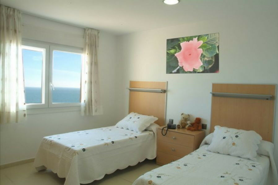 Semi-Detached House Almayate Málaga - image 6