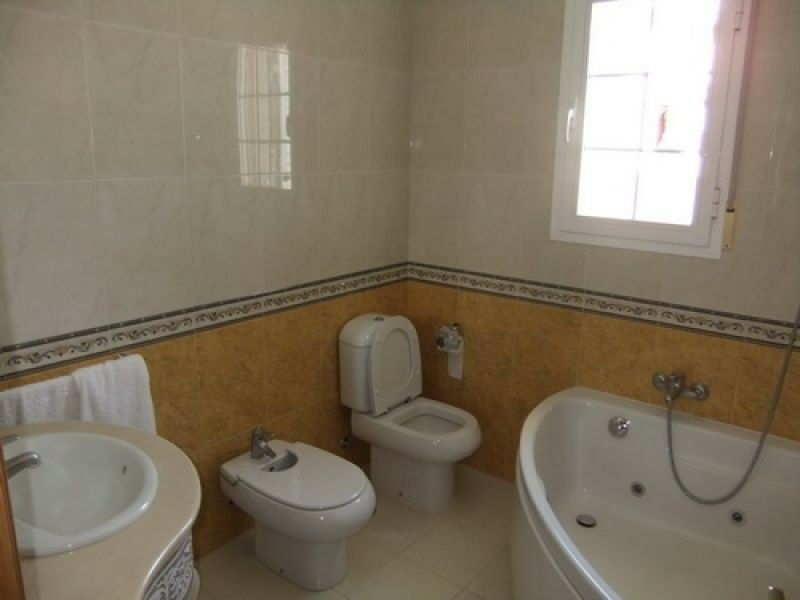 Detached Villa Caleta de Vélez Málaga - image 6
