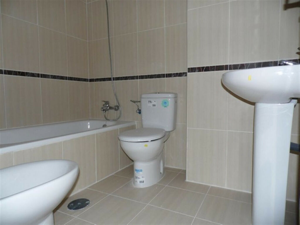 Middle Floor Apartment Canillas de Aceituno Málaga - image 6