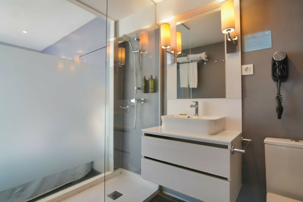 Middle Floor Studio Fuengirola Málaga - image 6