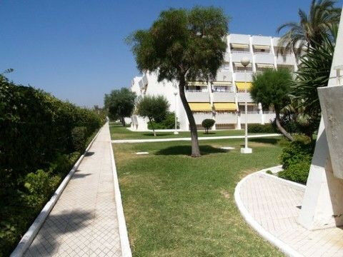 Middle Floor Apartment Caleta de Vélez Málaga - image 6