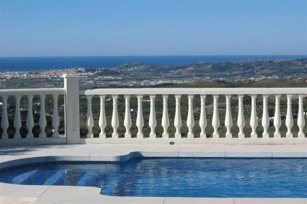 Detached Villa Arenas Málaga - image 6