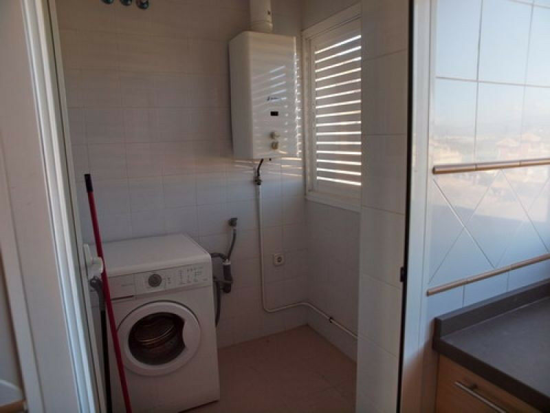 Middle Floor Apartment Caleta de Vélez Málaga - image 6