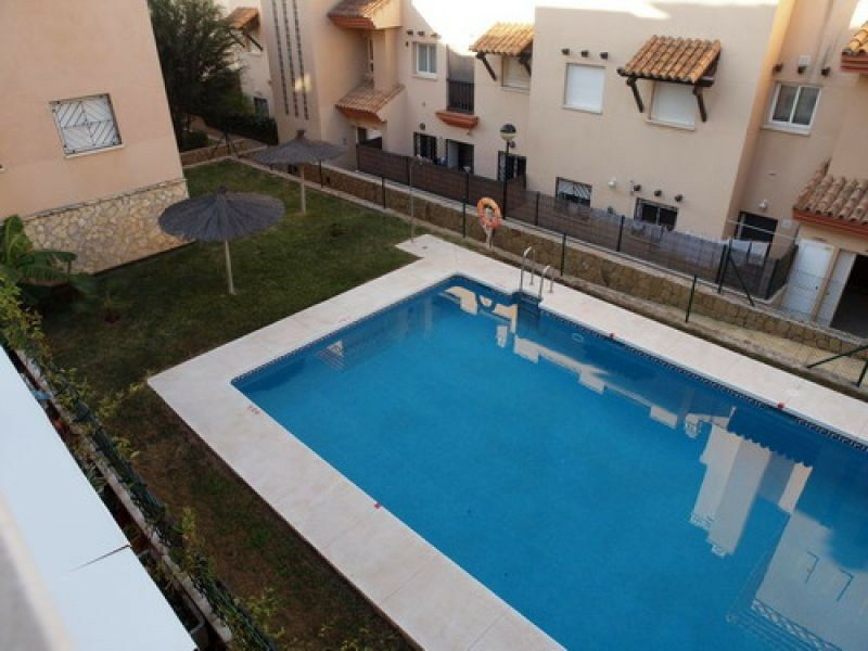 Middle Floor Apartment Caleta de Vélez Málaga - image 6