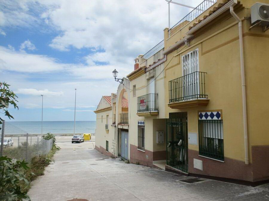 Townhouse Chilches Málaga - image 6