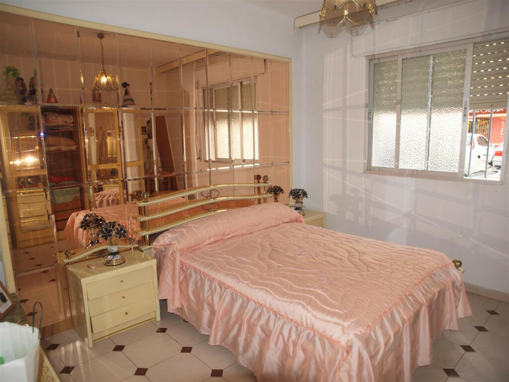 Ground Floor Apartment Torre del Mar Málaga - image 6