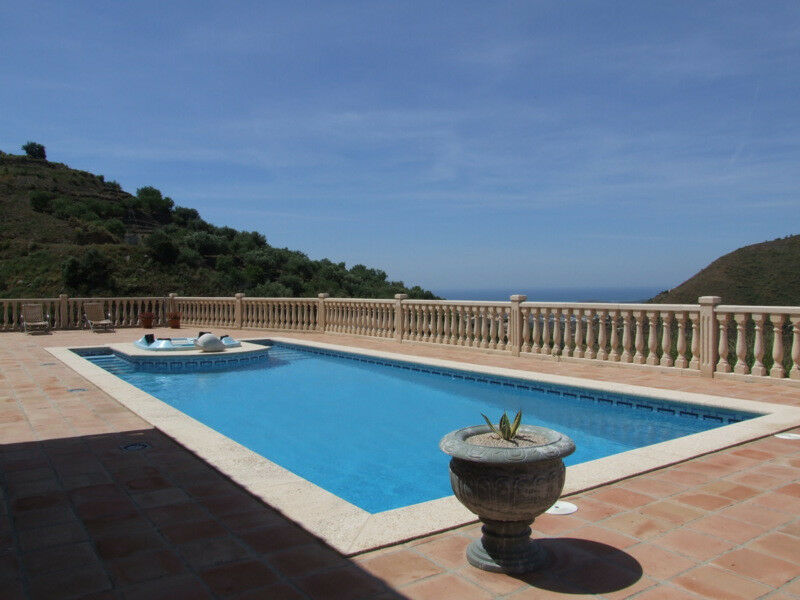 Detached Villa Arenas Málaga - image 6