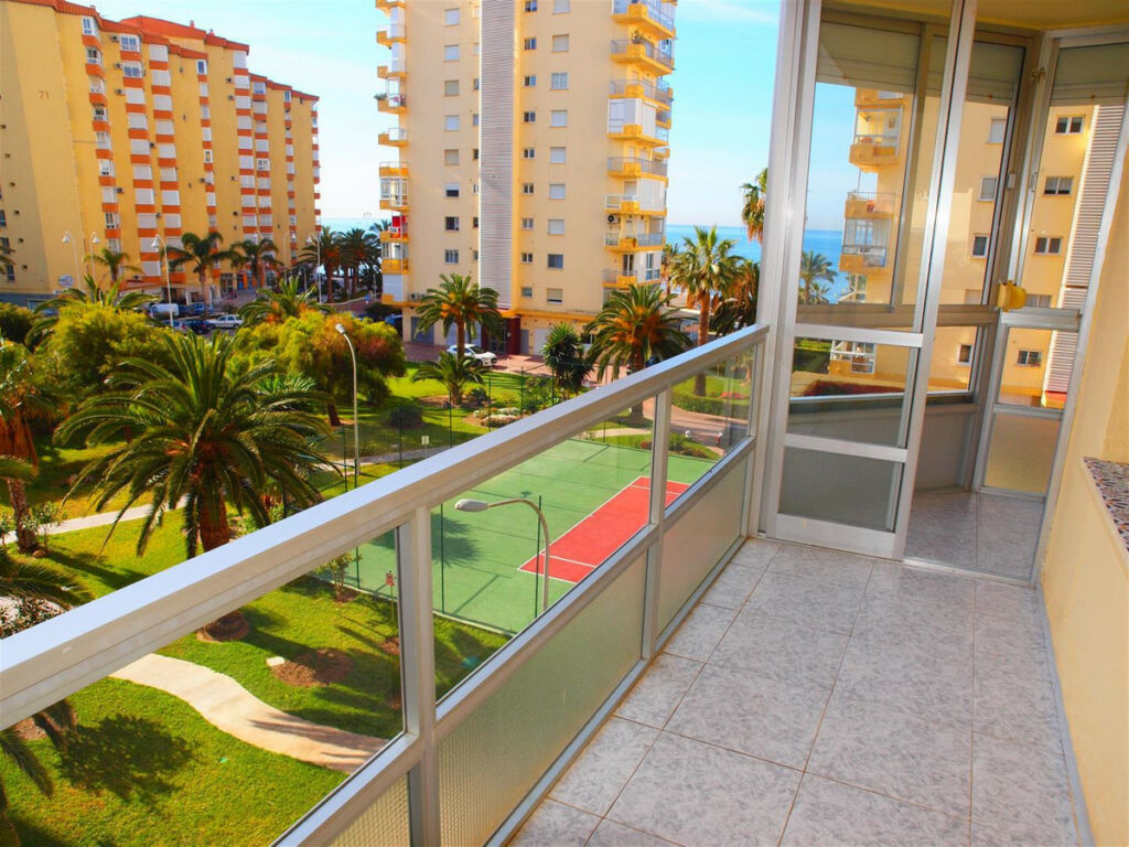 Middle Floor Apartment Algarrobo Málaga - image 6