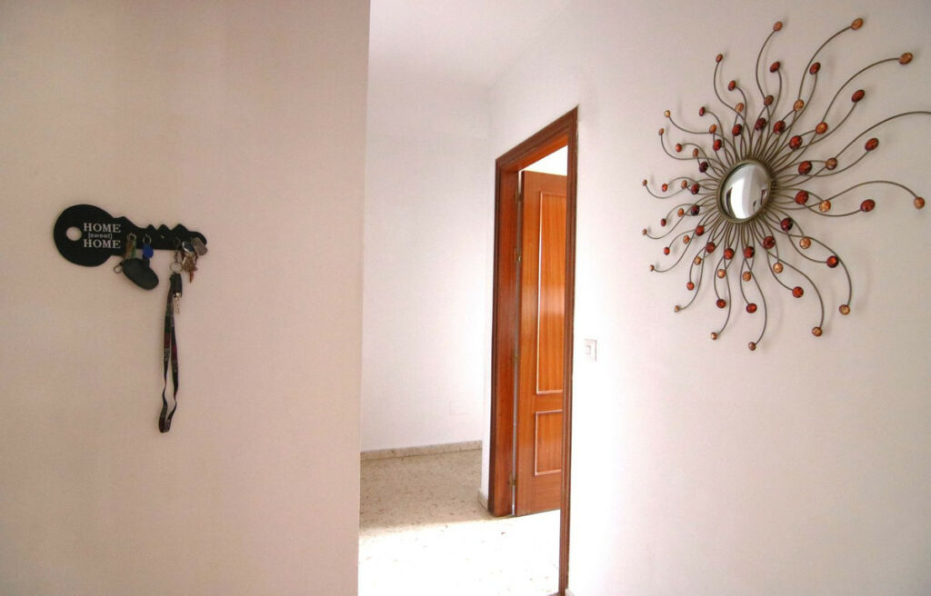 Middle Floor Apartment Coín Málaga - image 6