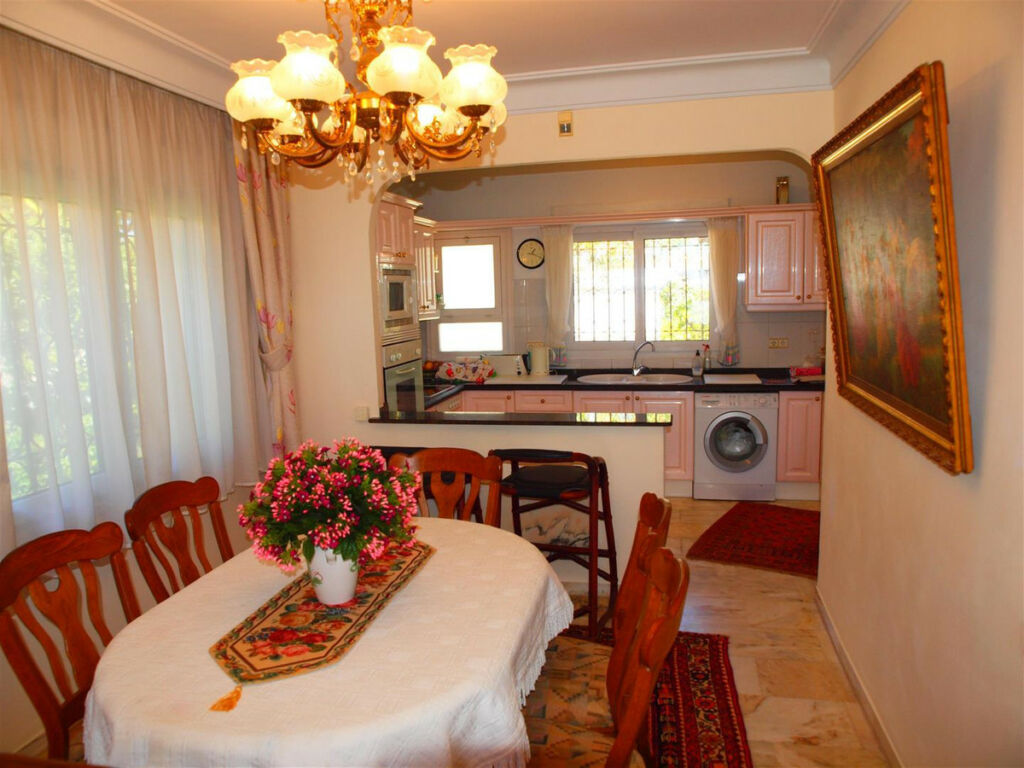 Detached Villa Torrox Málaga - image 7