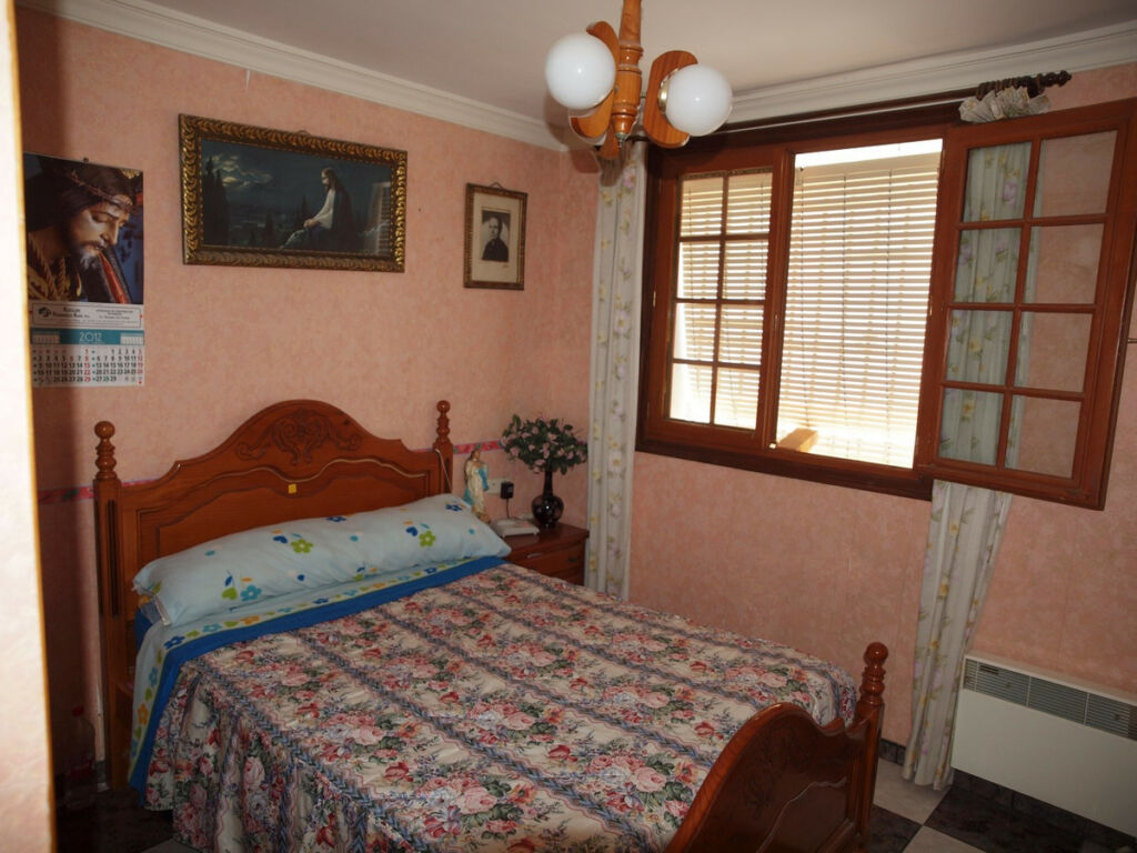 Townhouse Benamocarra Málaga - image 7
