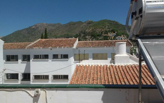 Ground Floor Apartment Frigiliana Málaga - image 7
